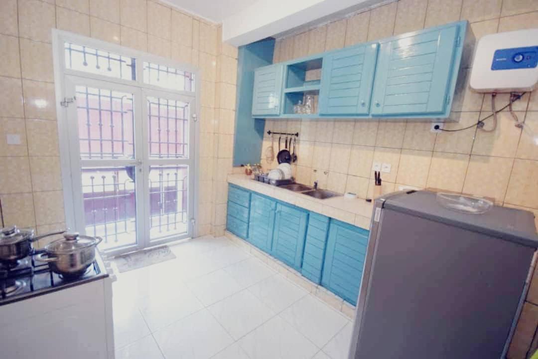 Aparthotel Stone House - Makepe, Douala Extérieur photo