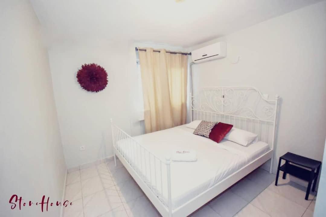 Aparthotel Stone House - Makepe, Douala Extérieur photo