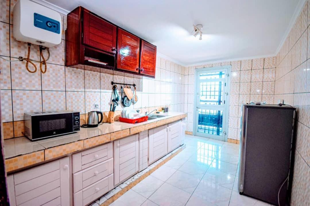 Aparthotel Stone House - Makepe, Douala Extérieur photo