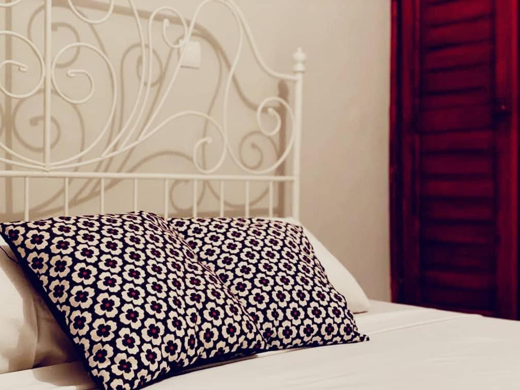 Aparthotel Stone House - Makepe, Douala Extérieur photo